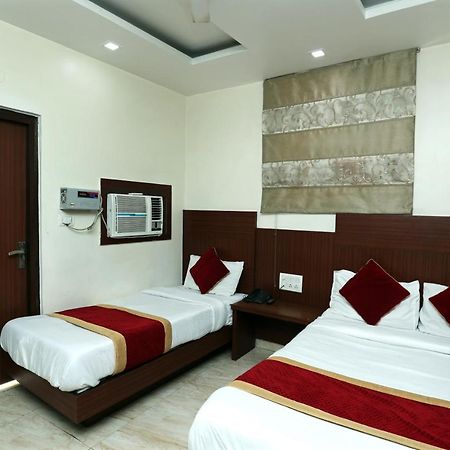 Hotel Toto International Dx New Delhi Ngoại thất bức ảnh